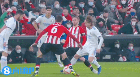 全市场：那不勒斯正寻找安古伊萨替代者，最现实的选择是梅努